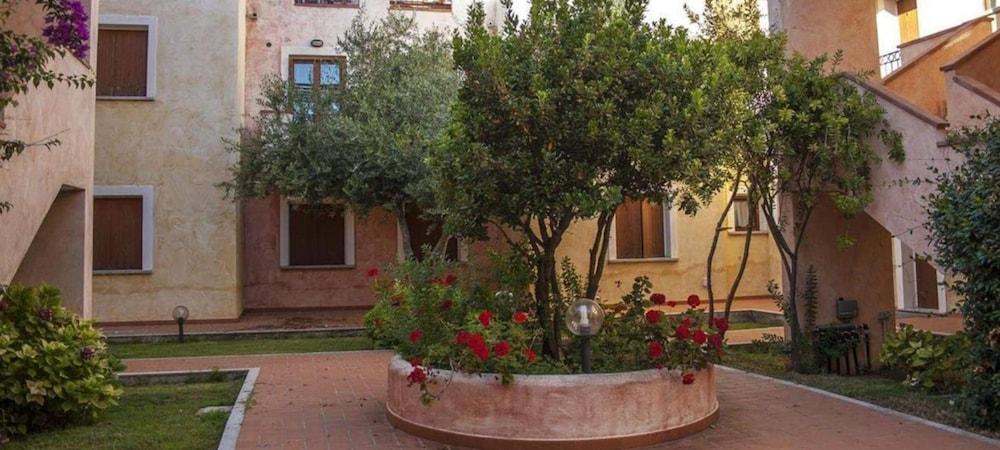 Residence Olimpo Santa Teresa Gallura Eksteriør bilde