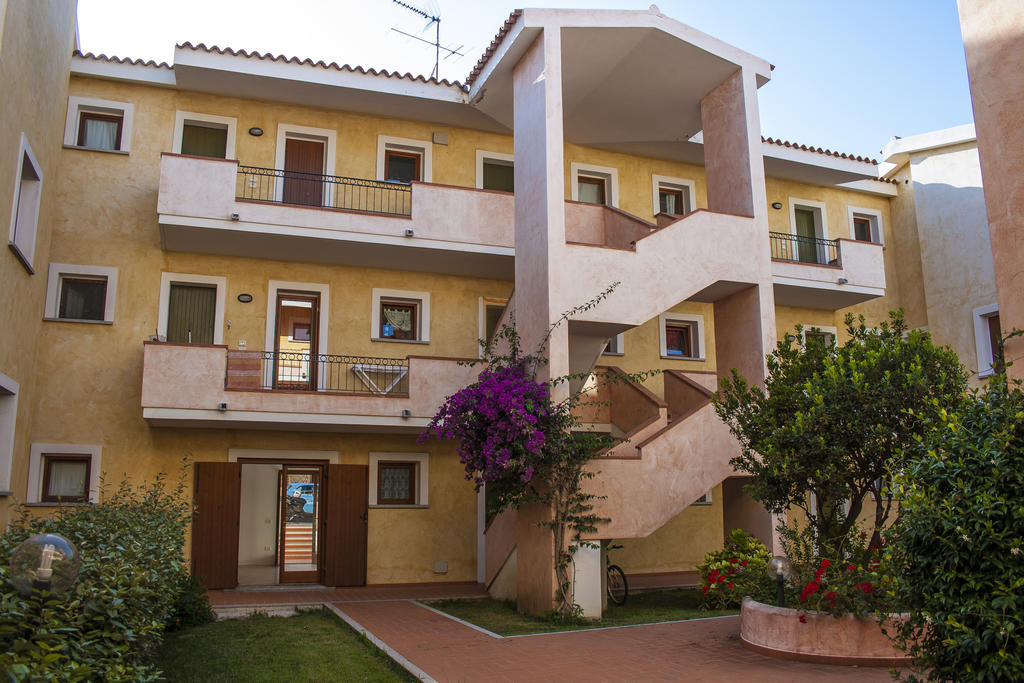 Residence Olimpo Santa Teresa Gallura Eksteriør bilde